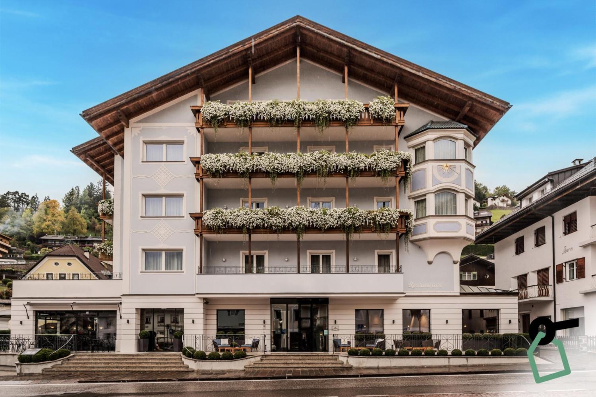 Hotiday Room Collection - Ortisei Exteriér fotografie
